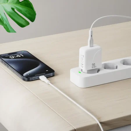 XO L141 Kućni punjač 20W Beli + Tip C kabl 1m