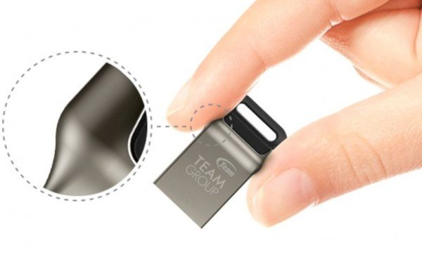 TeamGroup 32GB C162 USB Flash memorija 3.2 BLACK/SILVER TC162332GB01 - Slika 2