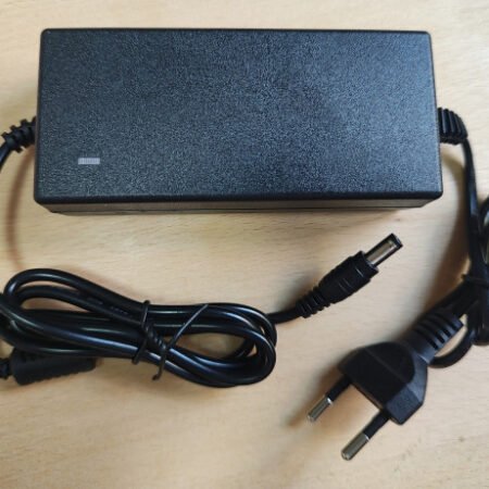 NPA-AC19030 Gembird 19V/3A 57W, Coper punjac sa uzemljenjem, konektor 5.5x2.5/2.1mm