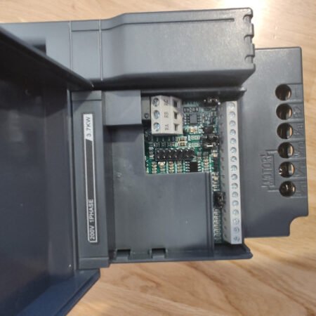 Inverter NIETZ NZ2200-03R7G, 1PH 220V Output: 3PH 220V 16A, 3,7kW