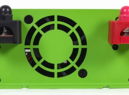 EG-PWC-PS500-01 Gembird 12V Cist sinusni auto inverter DC/AC 500W + USB port, 1,95KG