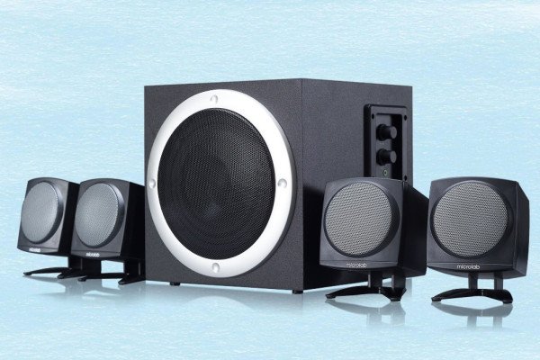 Microlab TMN-3/4.1BT Aktivni drveni zvucnici 4.1 sistem 32W RMS (12W+7W*2+3W*2) 3,5mm Bluetooth