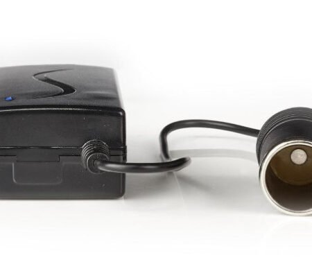 POCO100 DC konverter sa 230V AC 50 Hz na 12V DC Cigar uticnica, 60W, Utikaè sa uzemljenjem, Crna