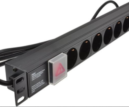 Razvodni PDU panel za rek 19in sa 8 uticnih mesta 1U