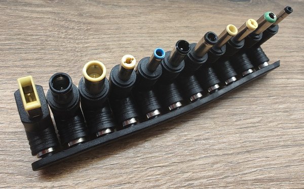 SMART-C11H Gembird 11Pcs 240W Universal Laptop Connector 5.5 x 2.5mm(2.1)