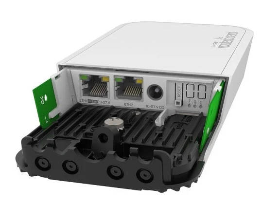 MikroTik RBwAPGR 5HacD2HnD R11e LTE6 - Slika 4