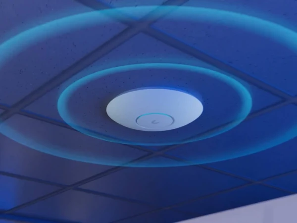 UBIQUITI UniFi U7 Pro Access Point WiFi 7 - Slika 4